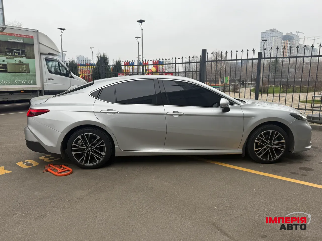 Toyota Camry - фото 8