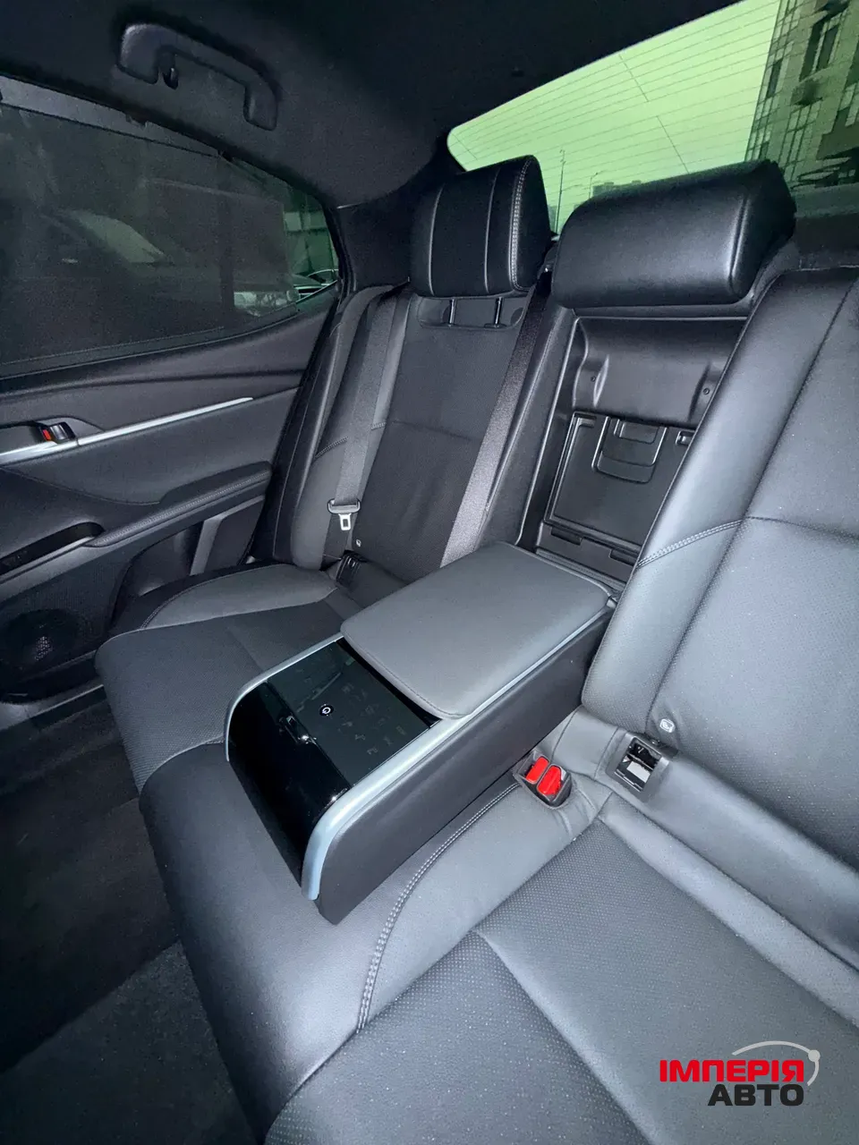 Toyota Camry - фото 18