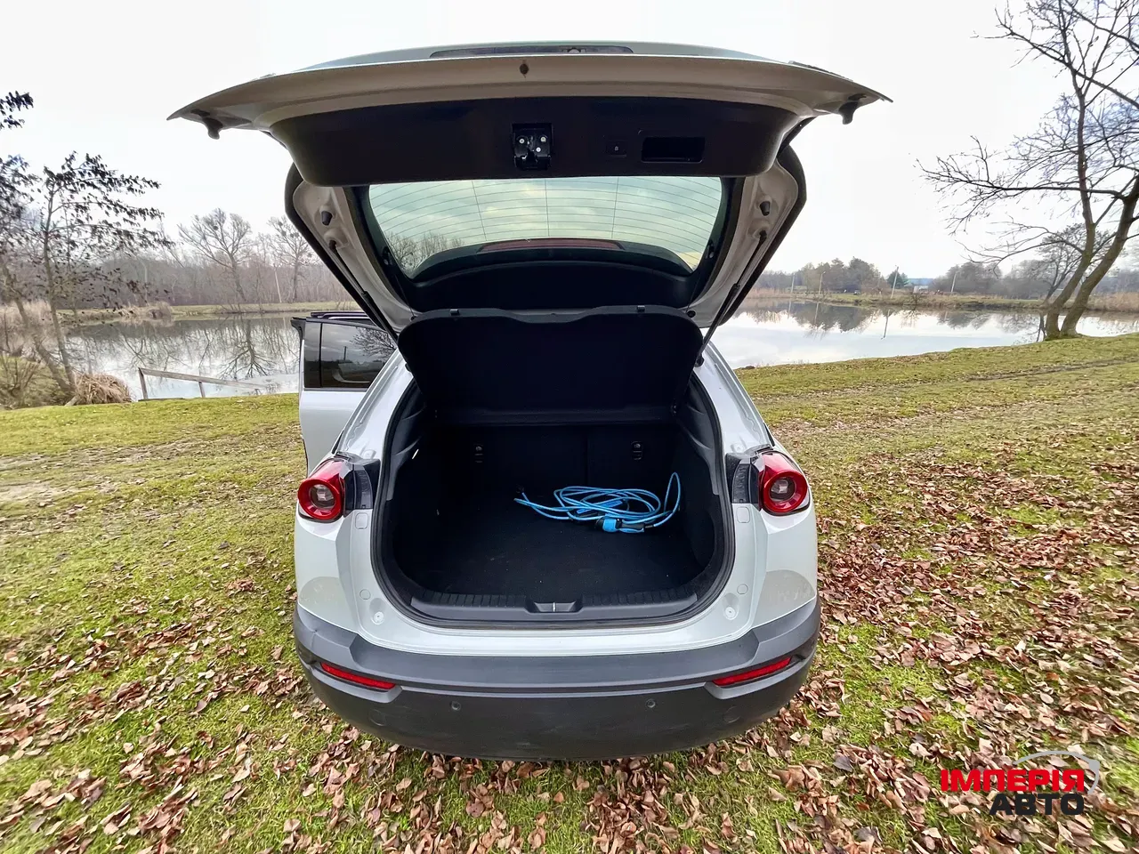 Mazda MX-30 - фото 14