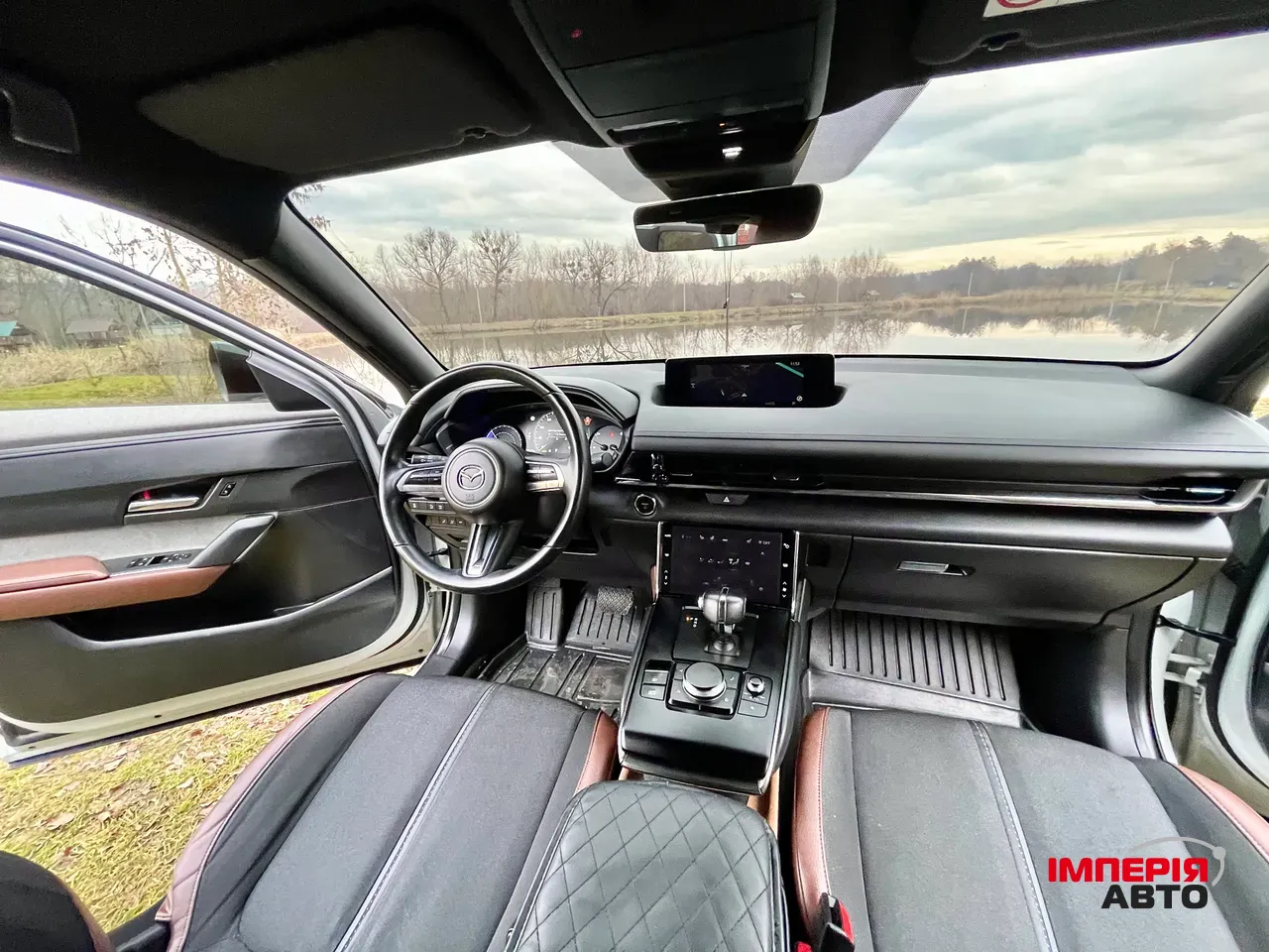 Mazda MX-30 - фото 16