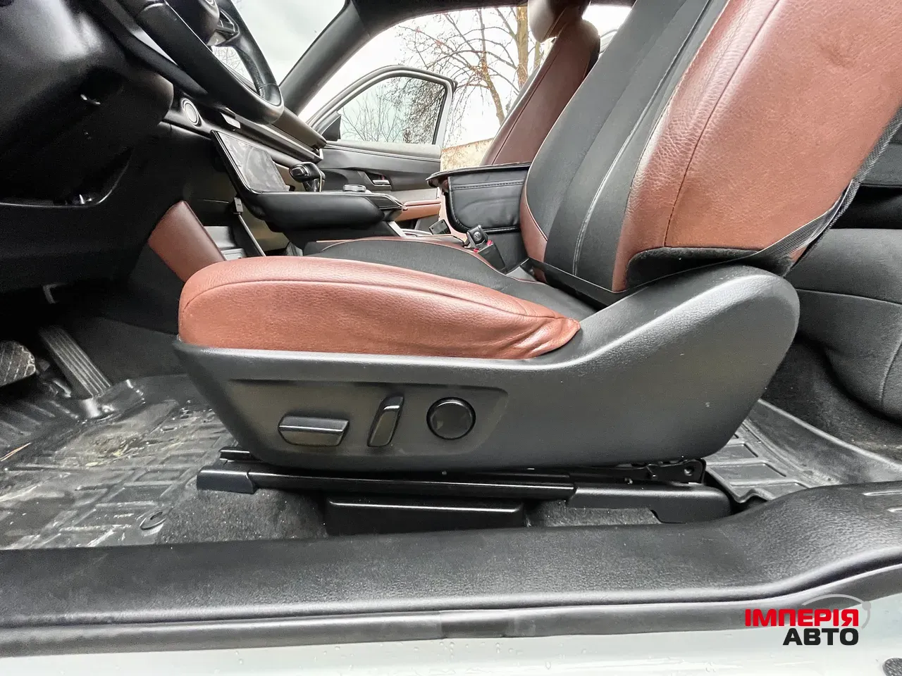 Mazda MX-30 - фото 20