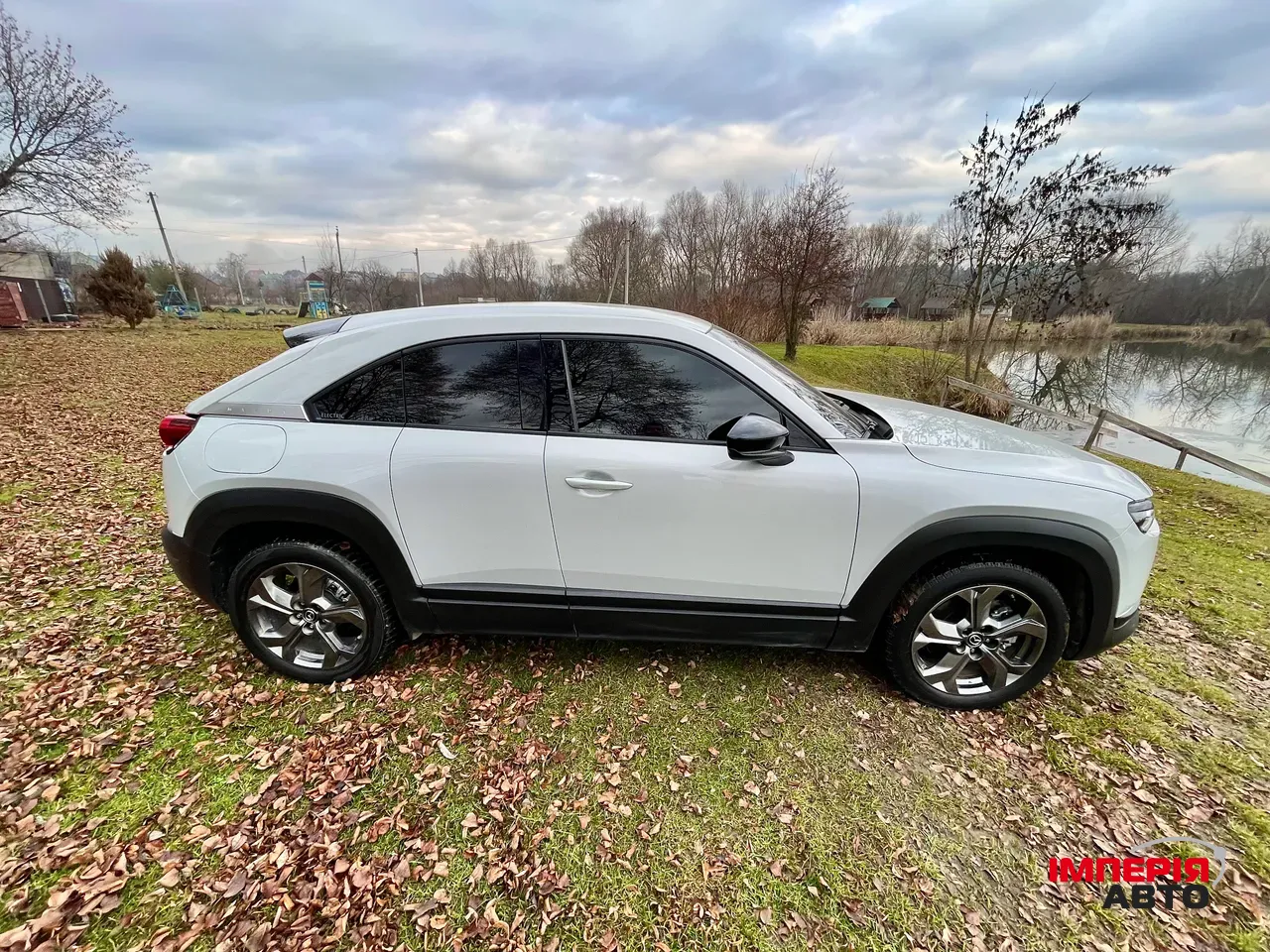 Mazda MX-30 - фото 6