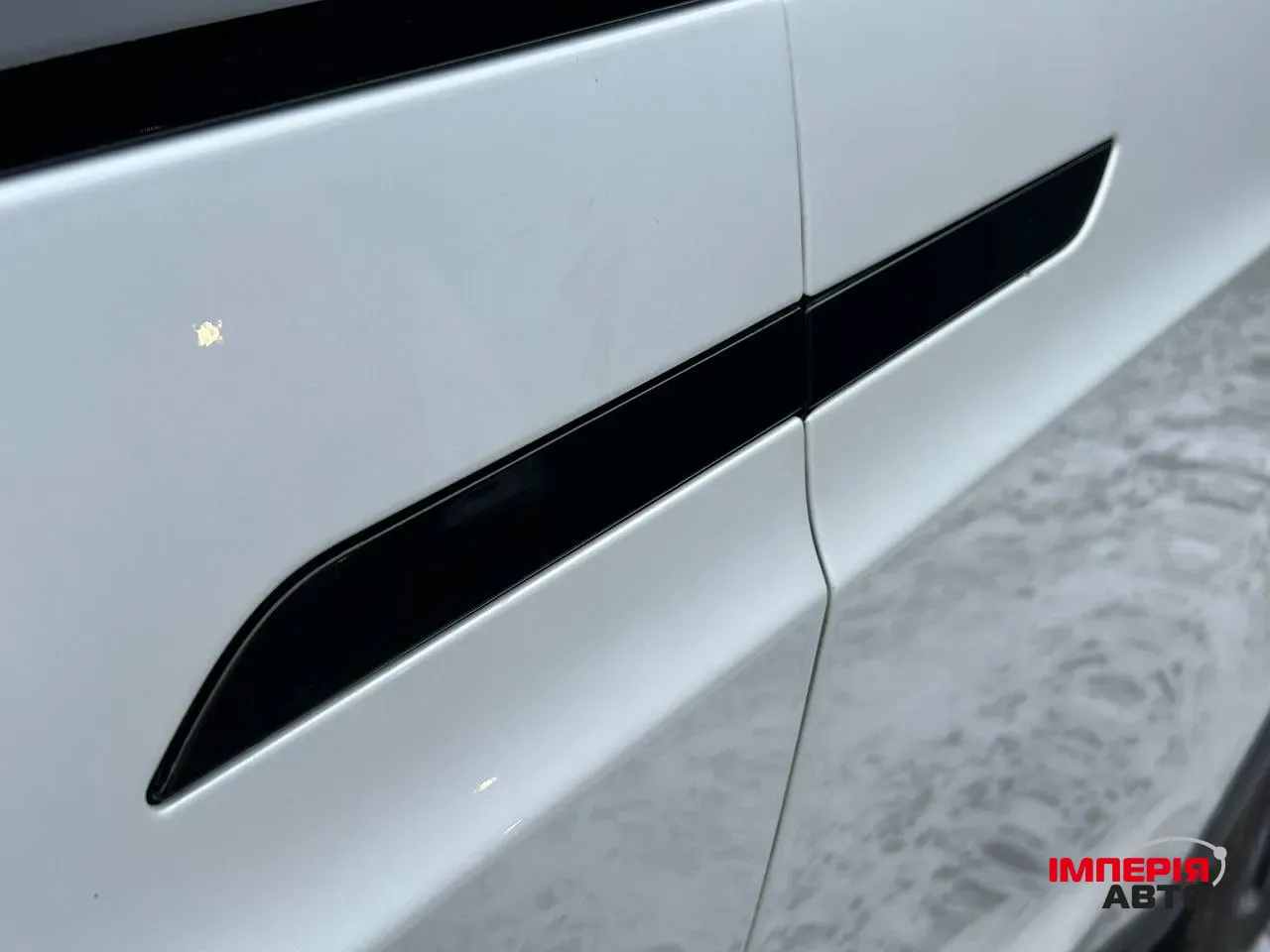 Tesla Model X - фото 9