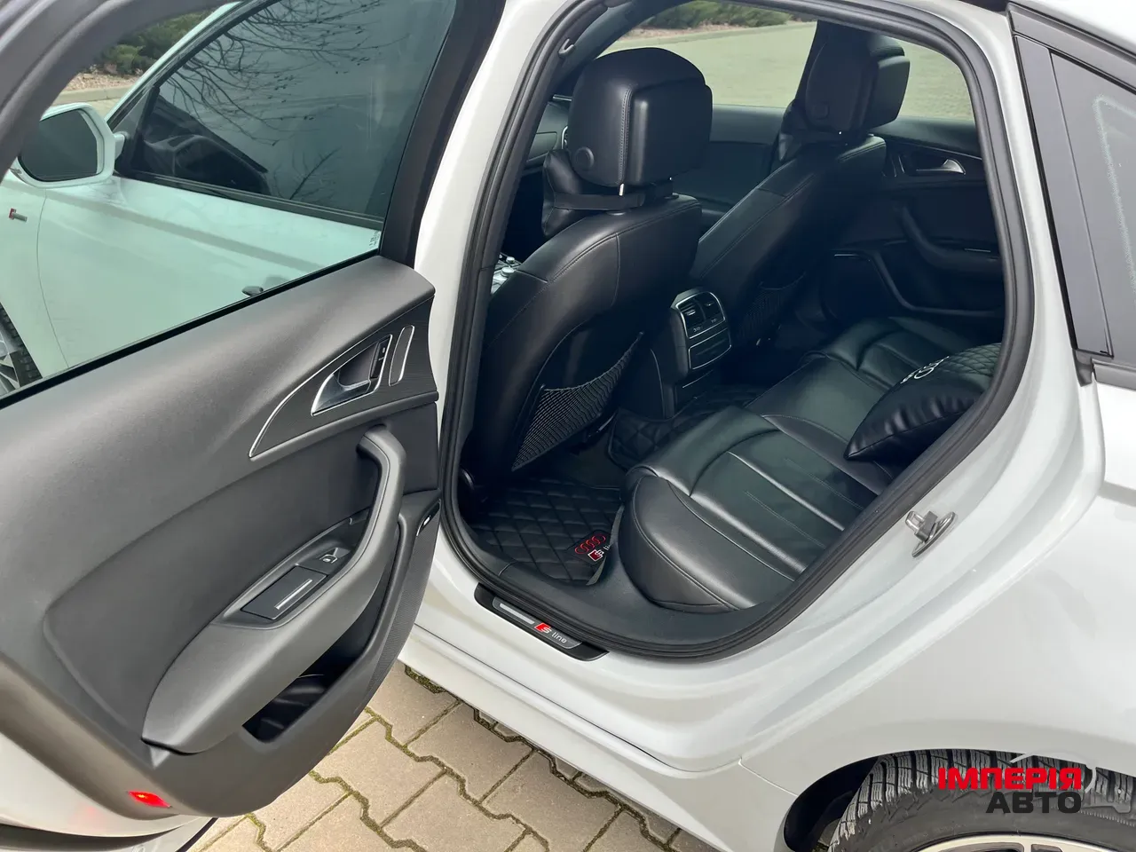 Audi A6 - фото 10