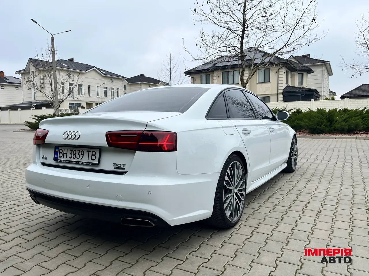 Audi A6 - фото 6