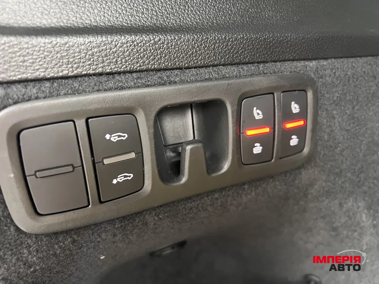 Audi Q7 - фото 38