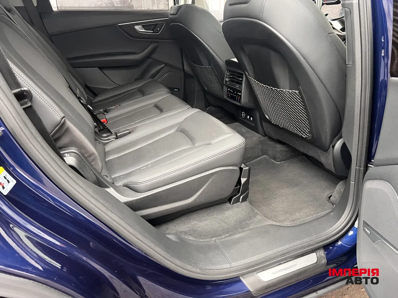 Audi Q7 - фото 57