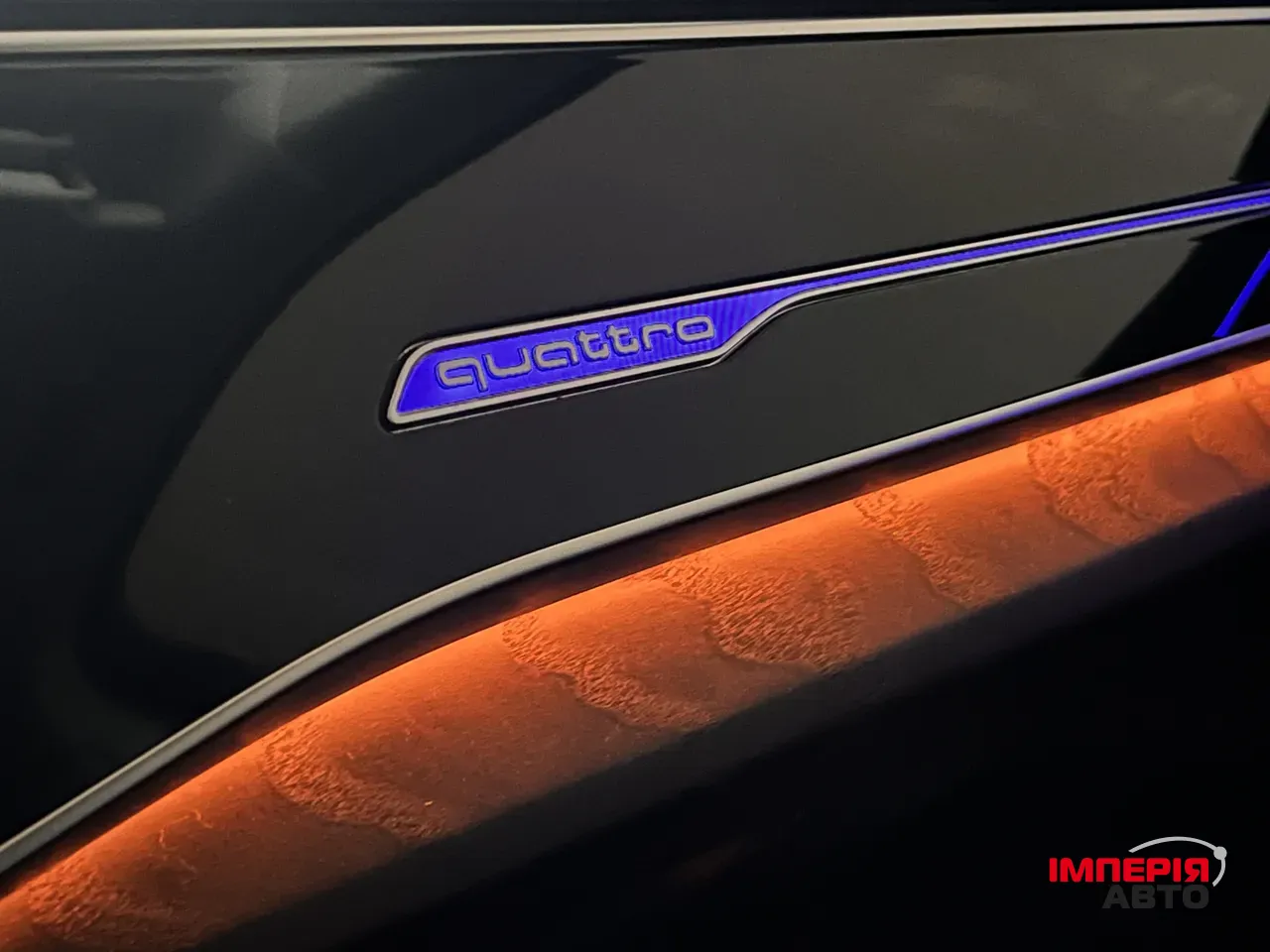 Audi Q7 - фото 64