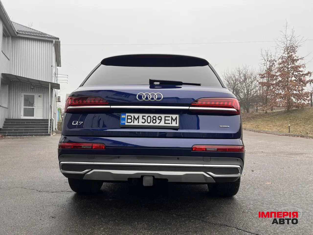 Audi Q7 - фото 8