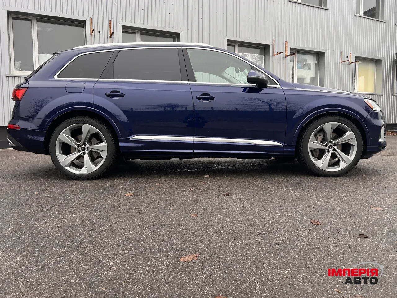 Audi Q7 - фото 6