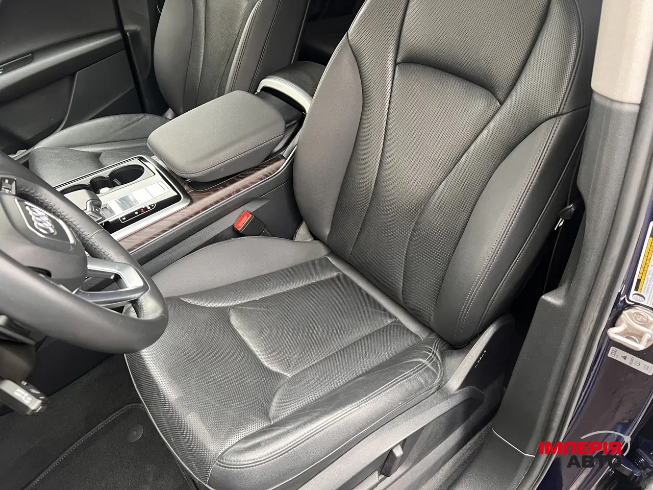 Audi Q7 - фото 51