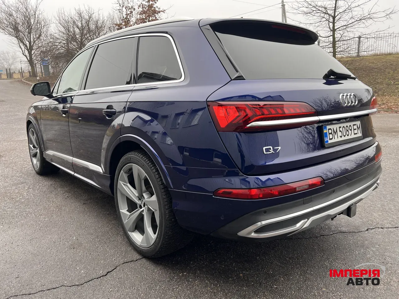 Audi Q7 - фото 10