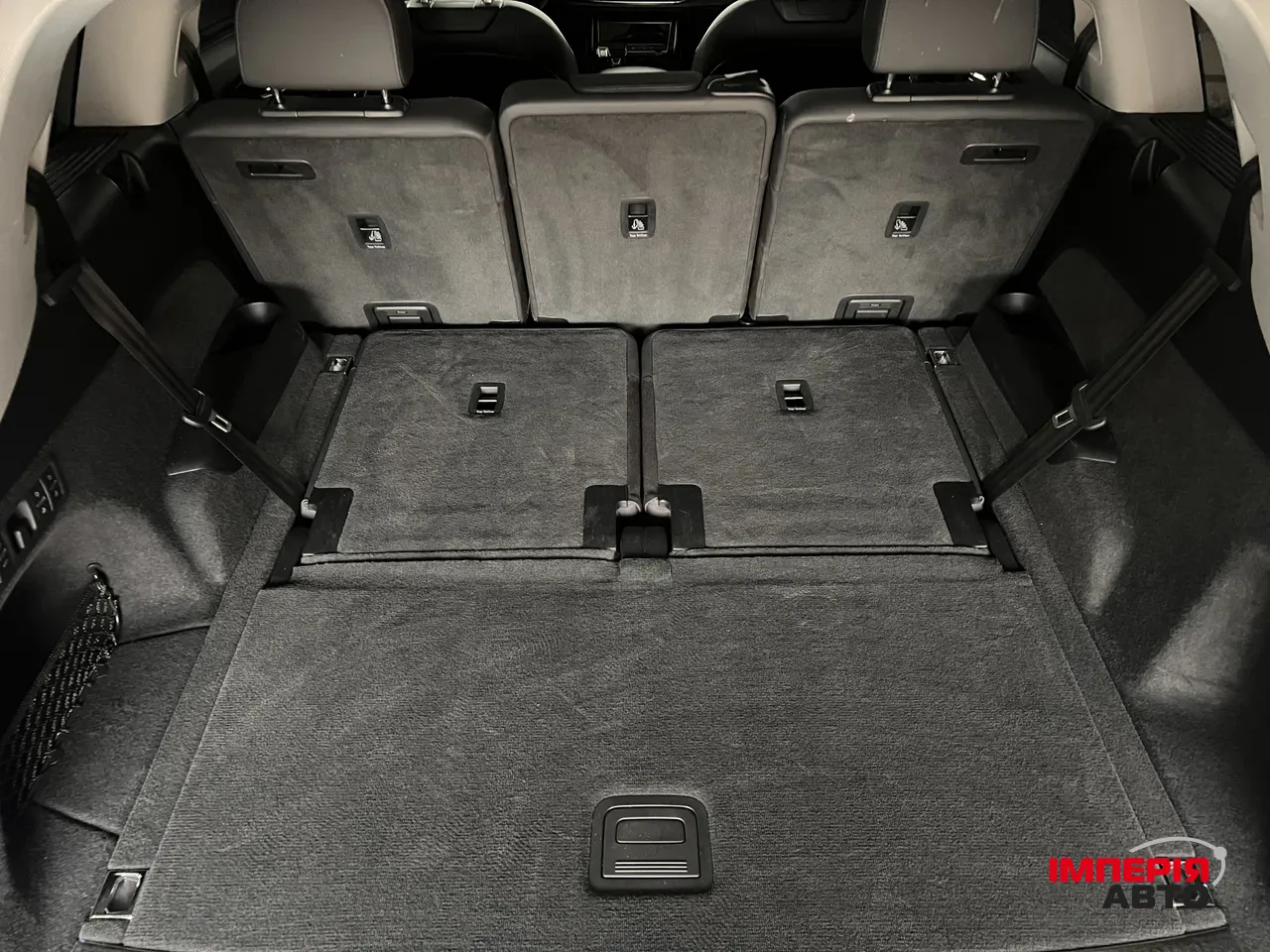 Audi Q7 - фото 39