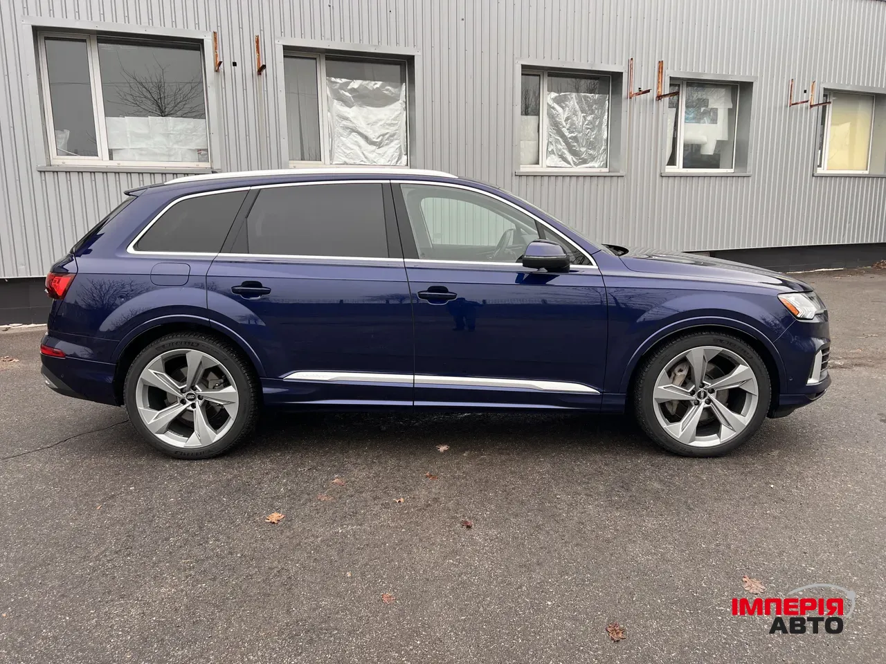 Audi Q7 - фото 5