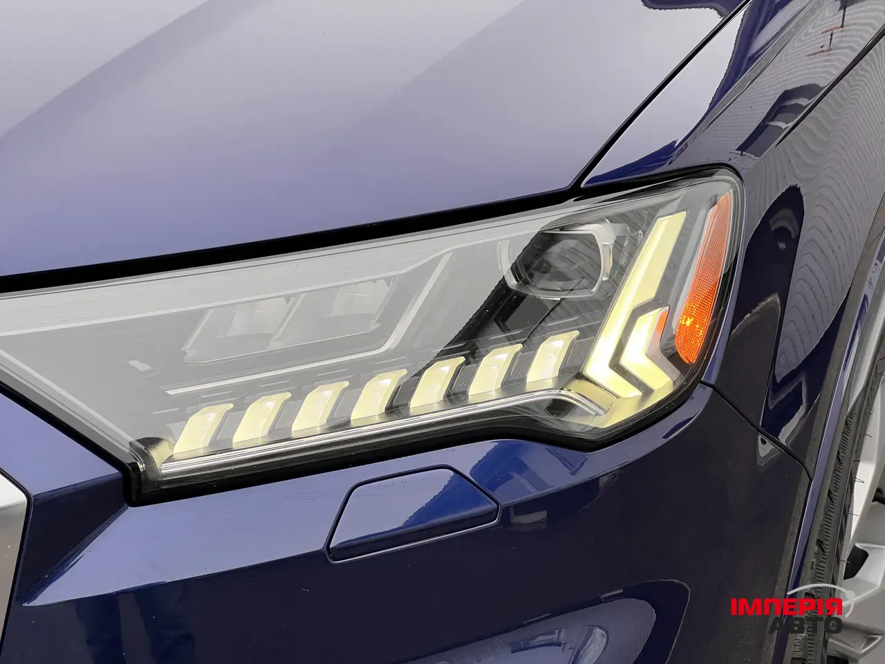 Audi Q7 - фото 34