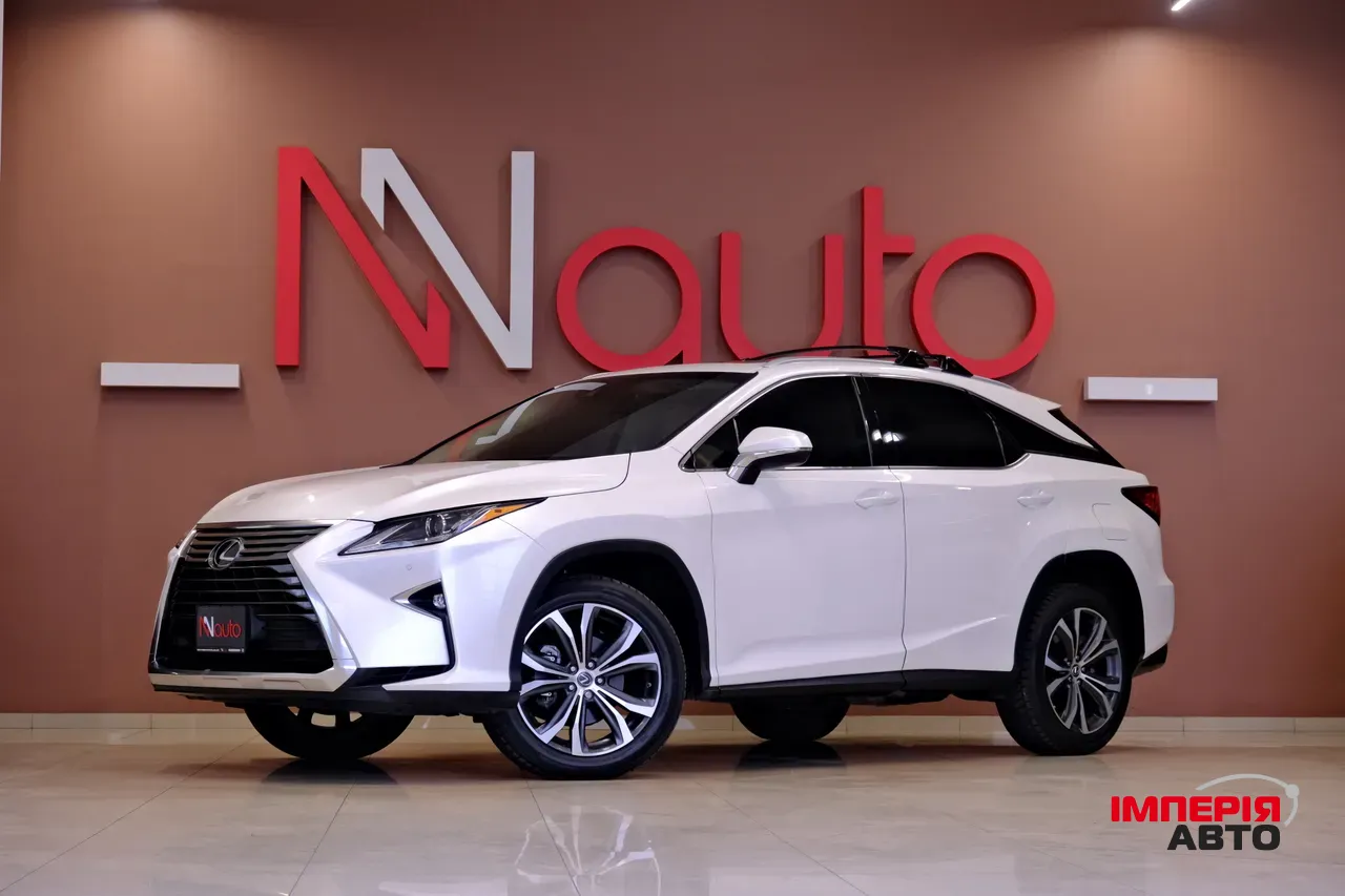 Lexus RX - фото 1