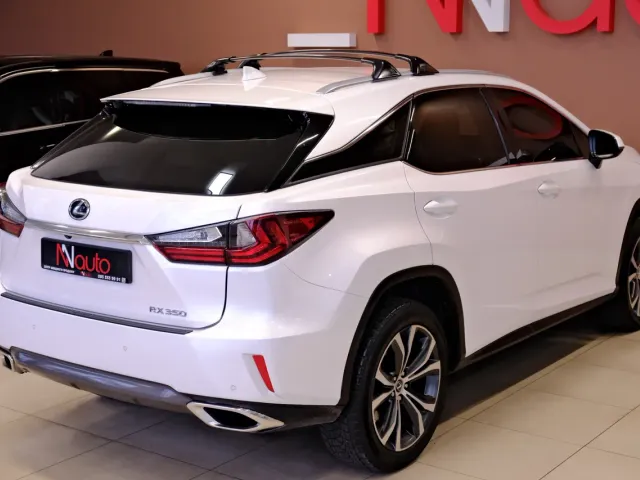 Lexus RX - фото 5