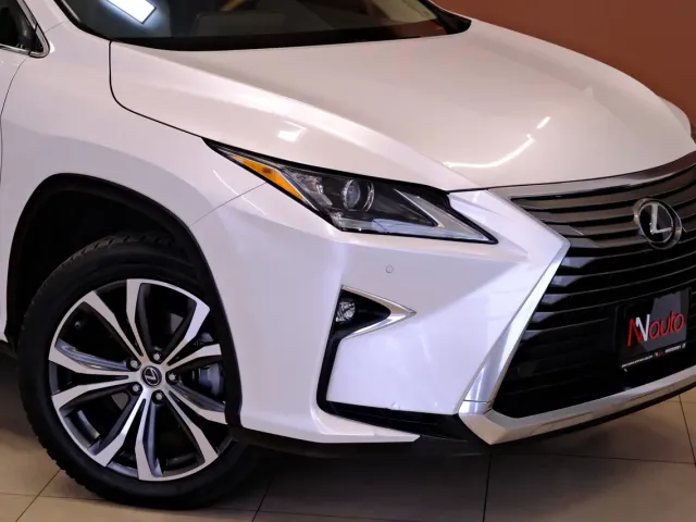 Lexus RX - фото 3