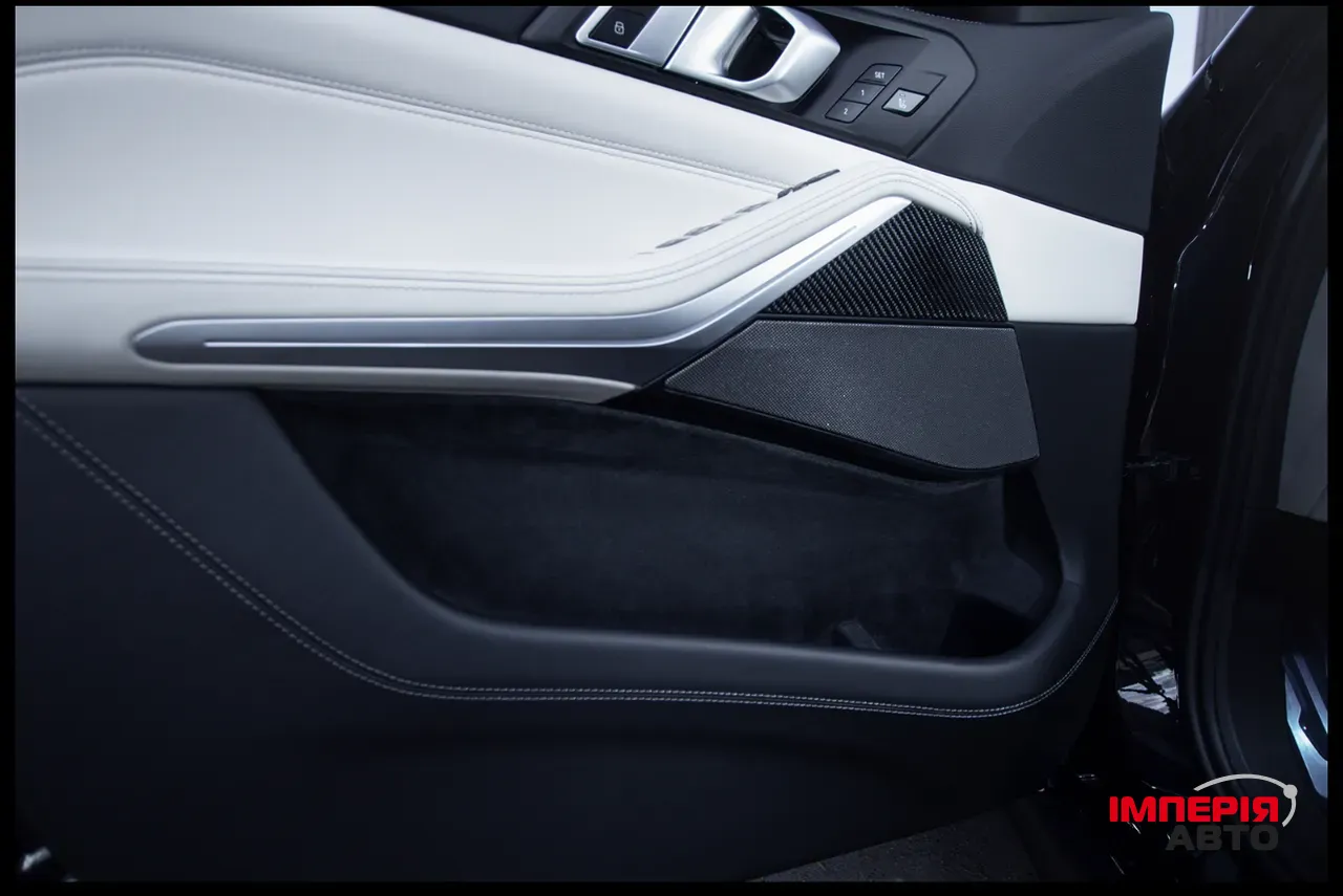 BMW X5 - фото 14