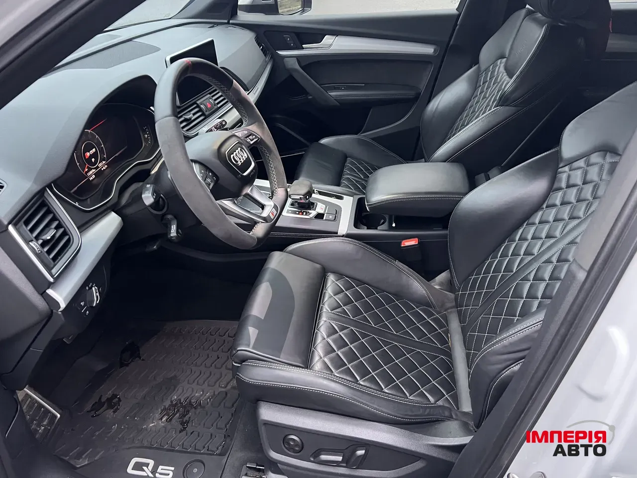 Audi SQ5 - фото 21