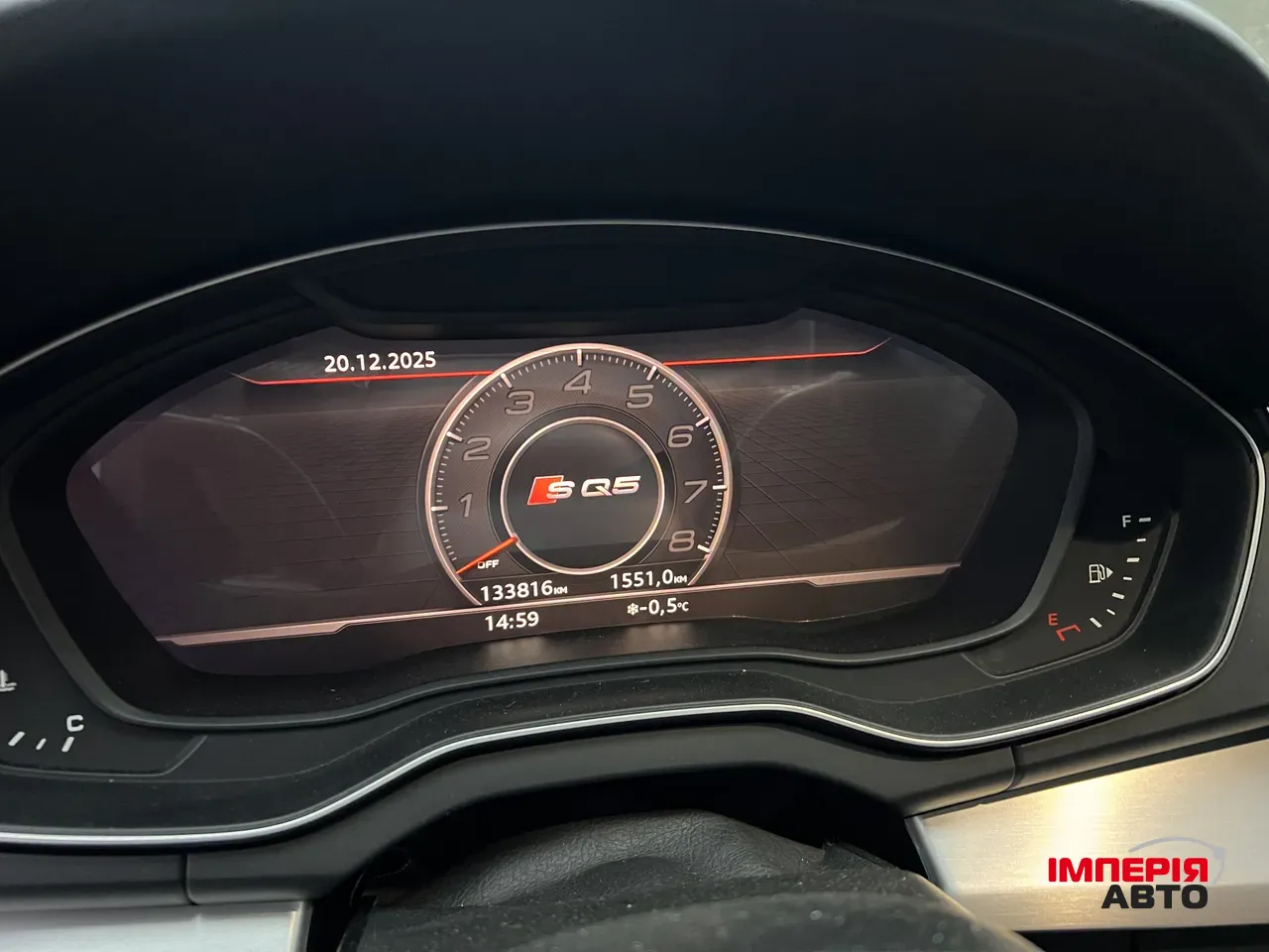 Audi SQ5 - фото 23