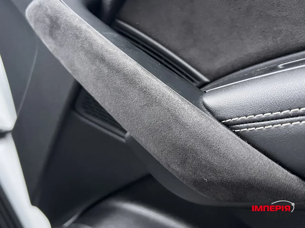 Audi SQ5 - фото 36