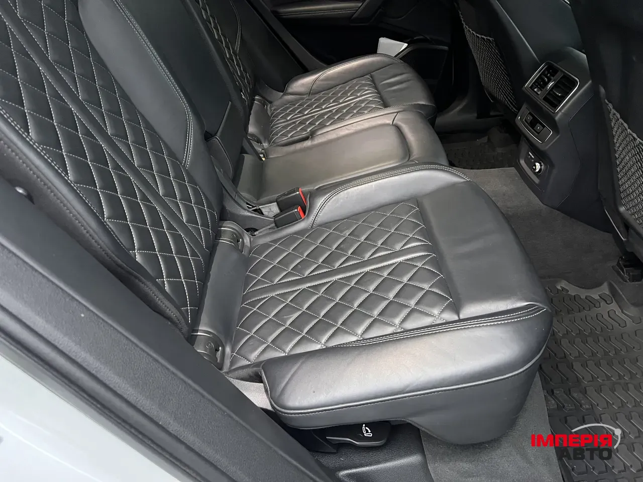 Audi SQ5 - фото 31