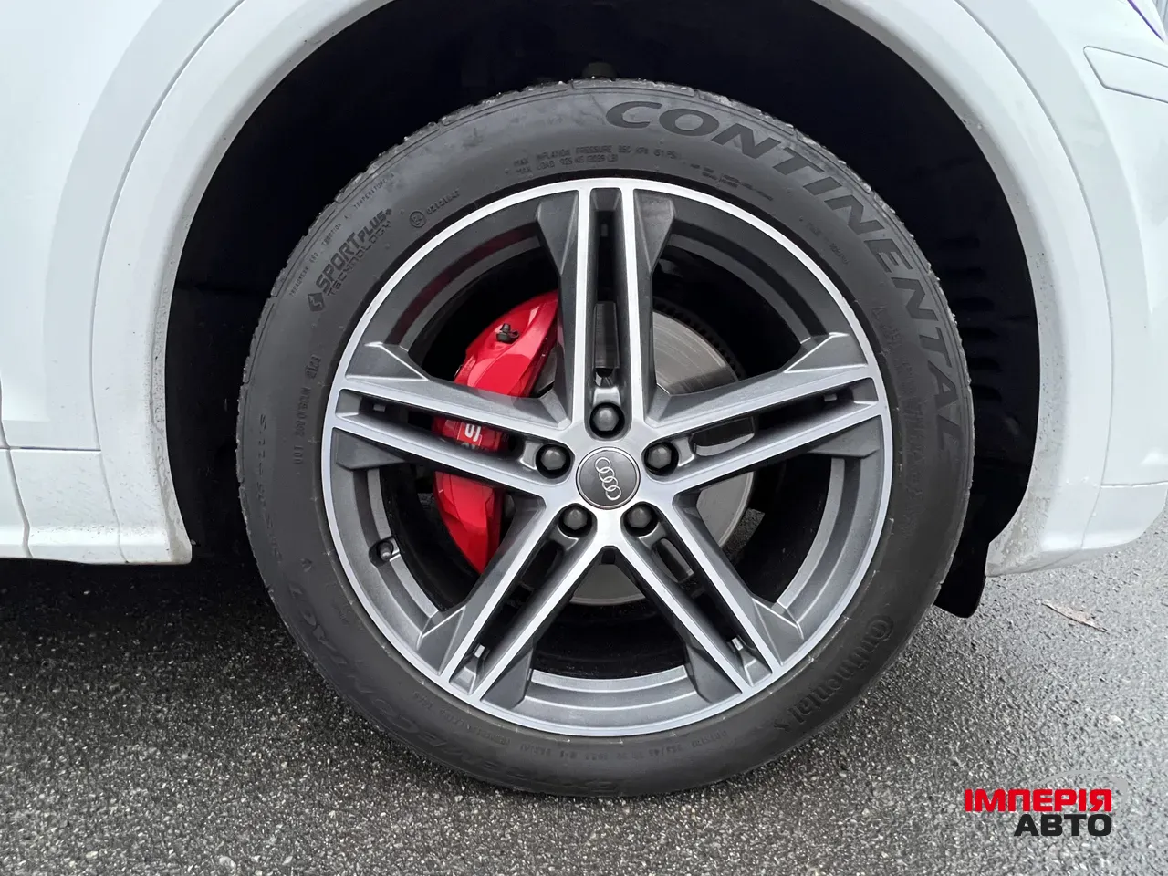 Audi SQ5 - фото 11