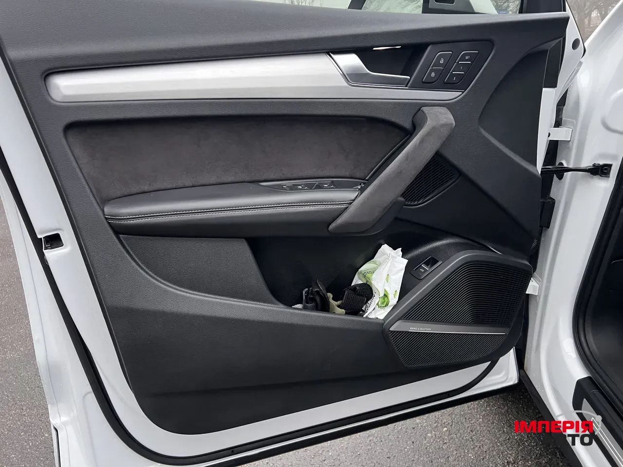 Audi SQ5 - фото 24