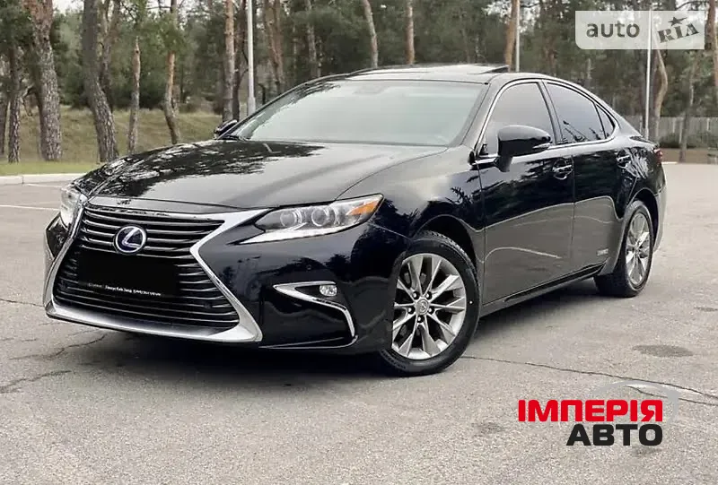 Lexus ES - фото 5