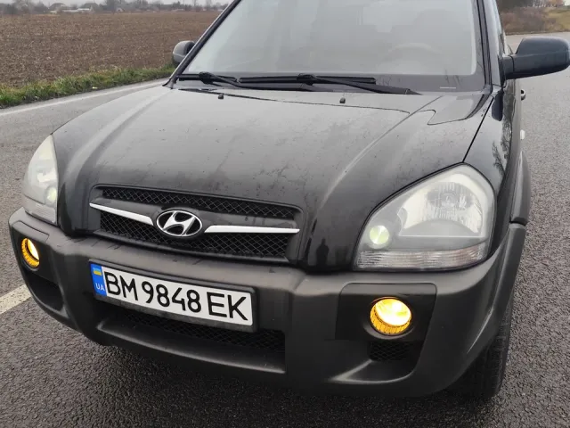 Hyundai Tucson - фото 1