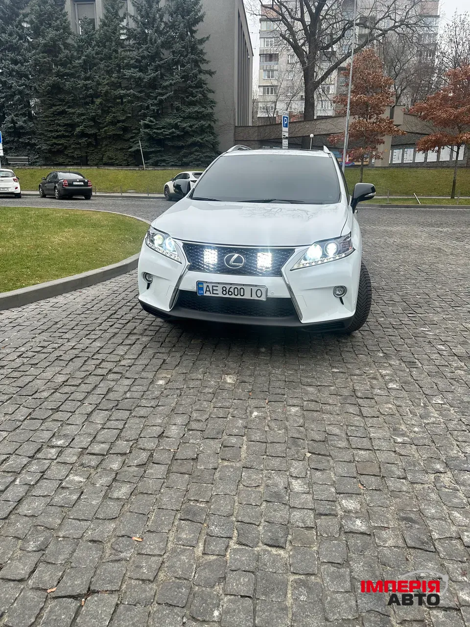 Lexus RX - фото 9