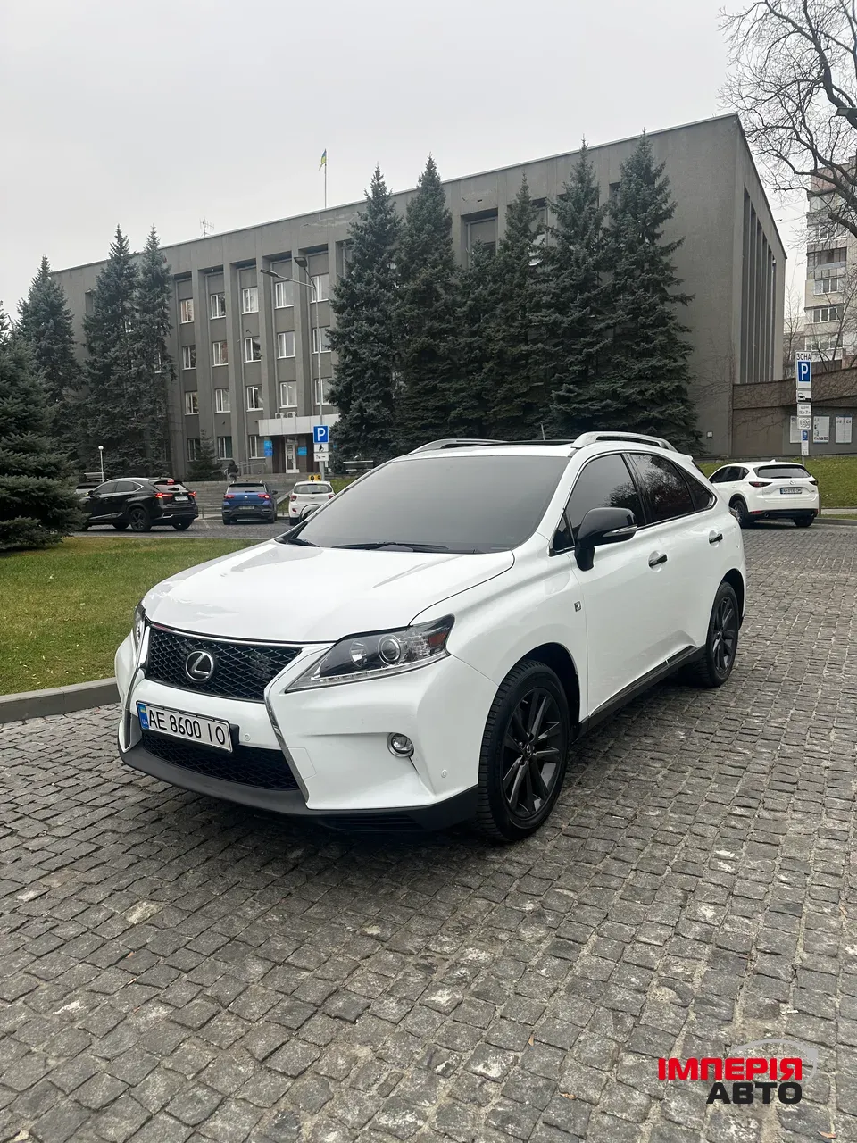 Lexus RX - фото 3