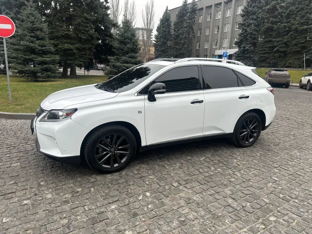 Lexus RX - фото 4