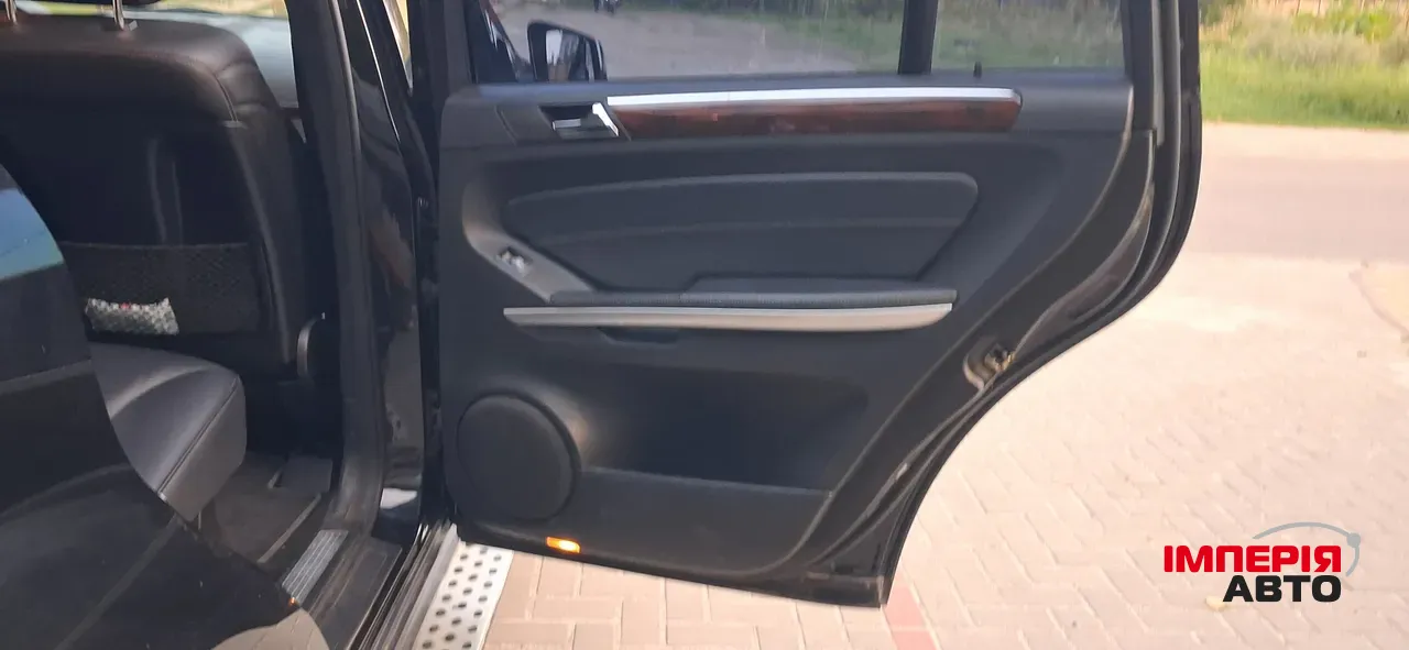 Mercedes-Benz GL-Класс - фото 23