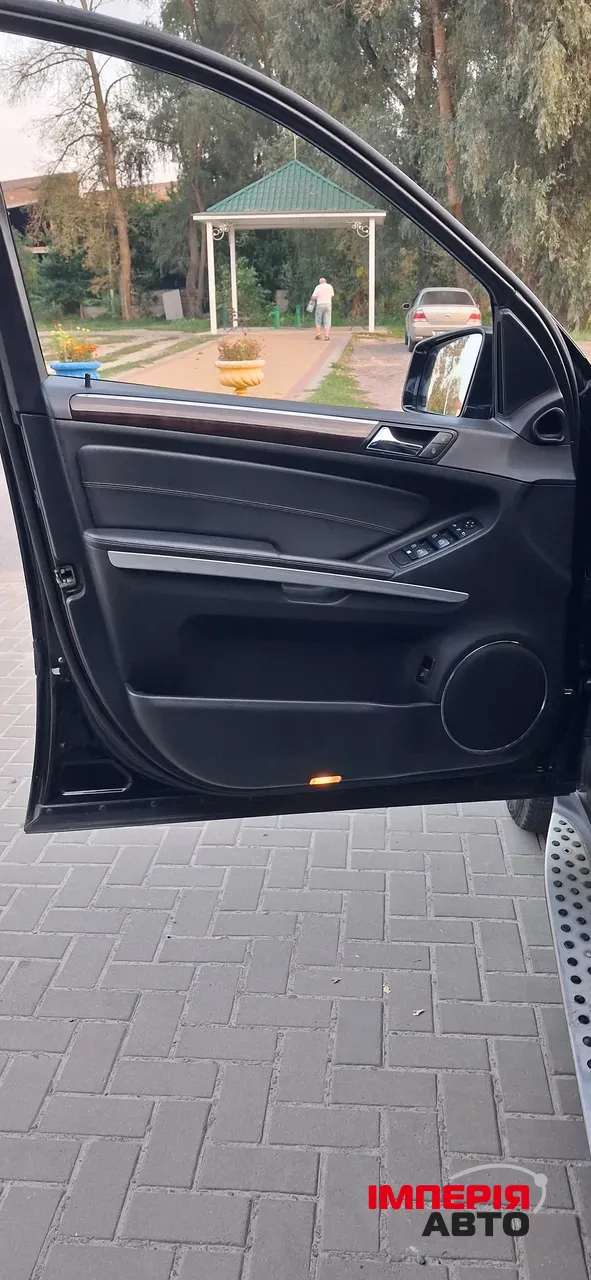 Mercedes-Benz GL-Класс - фото 14