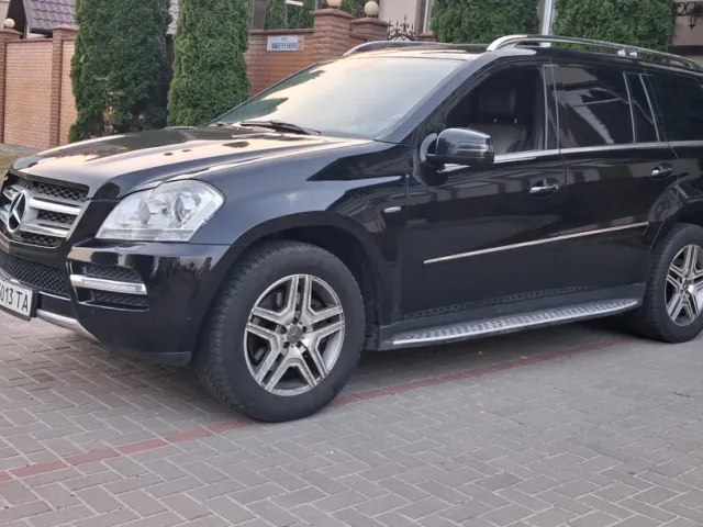 Mercedes-Benz GL-Класс - фото 2