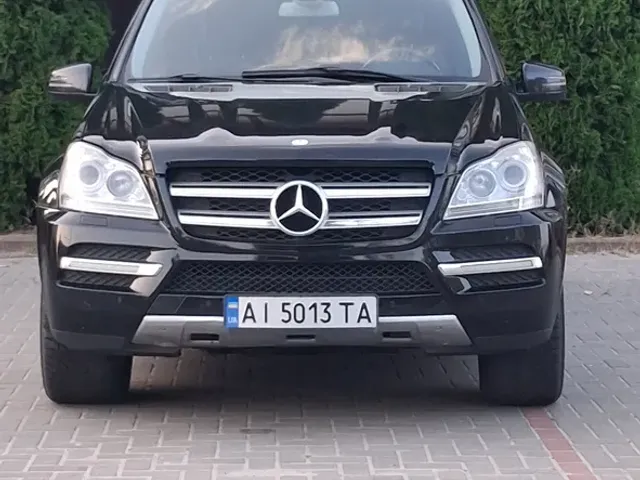 Mercedes-Benz GL-Класс - фото 1
