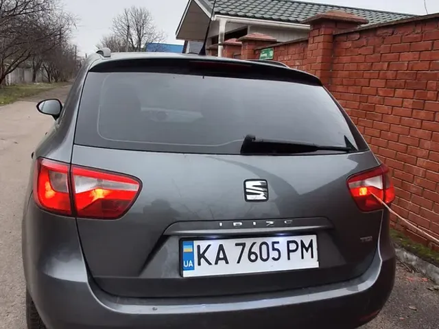 SEAT Ibiza - фото 4
