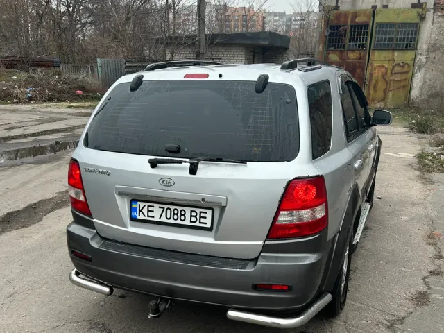 Kia Sorento - фото 4