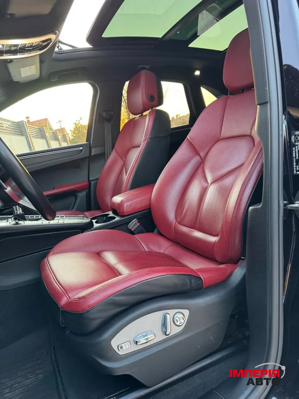 Porsche Macan - фото 16