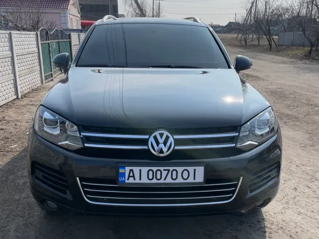 Volkswagen Touareg - фото 4