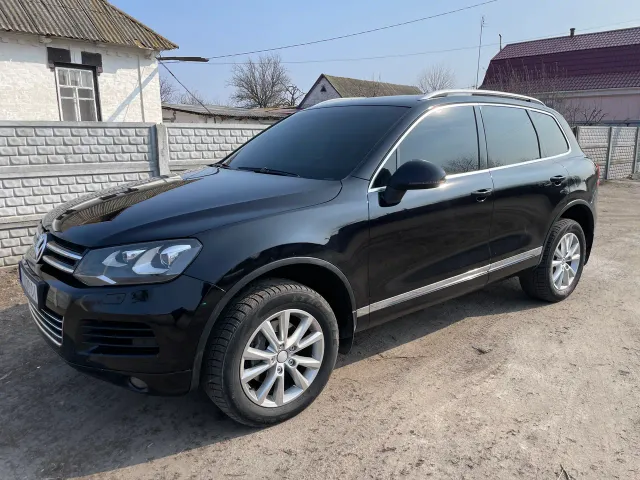 Volkswagen Touareg - фото 3