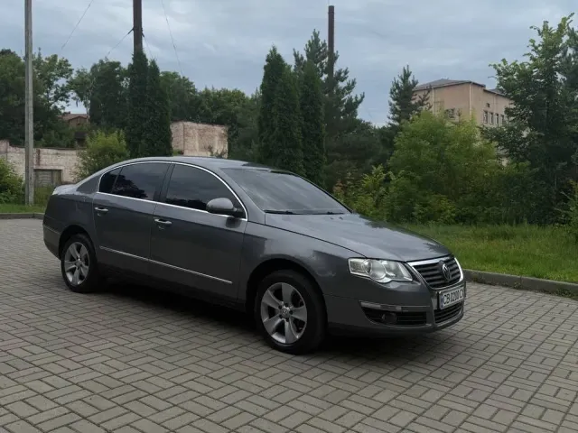 Volkswagen Passat - фото 2