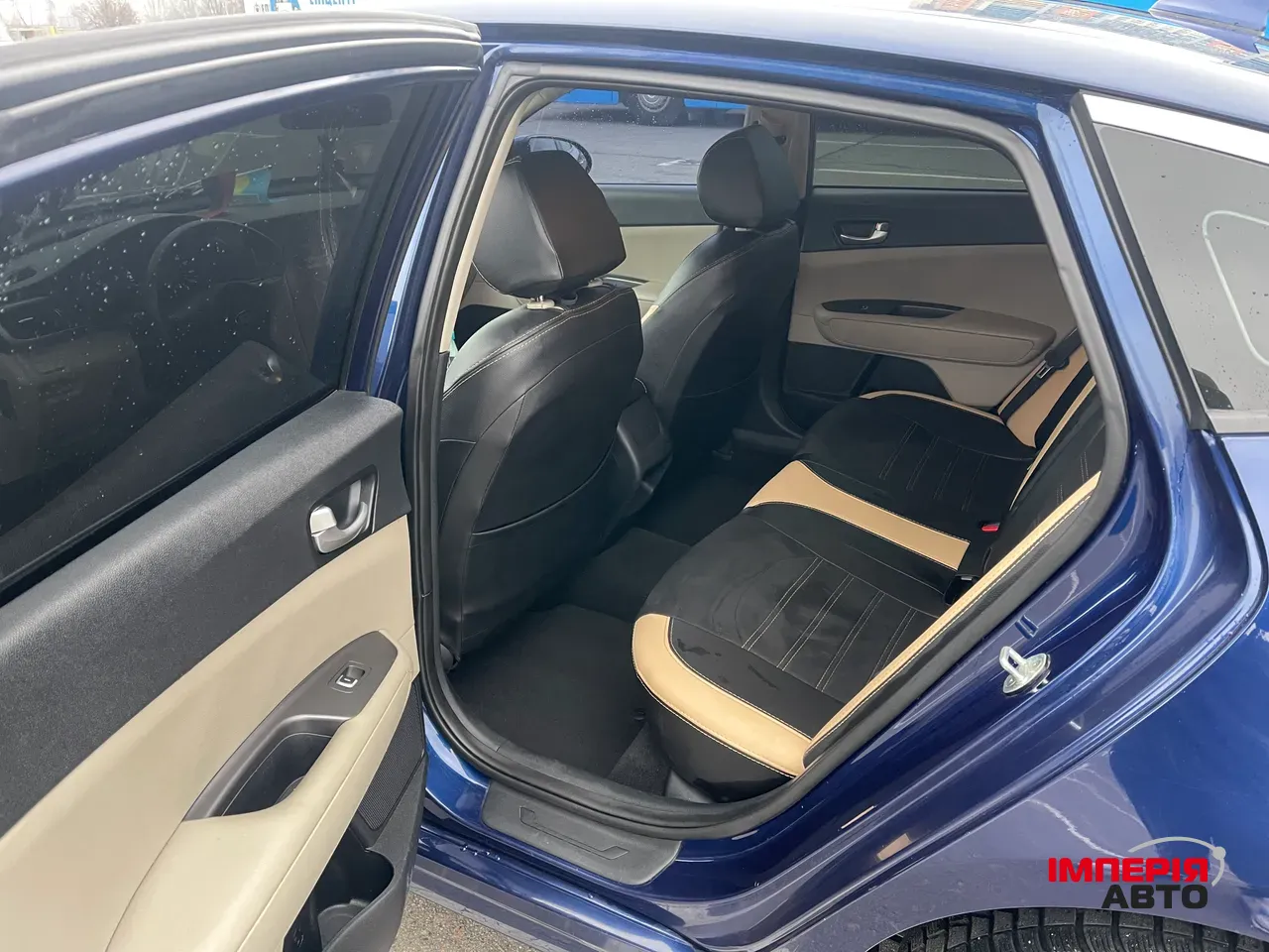 Kia Optima - фото 10