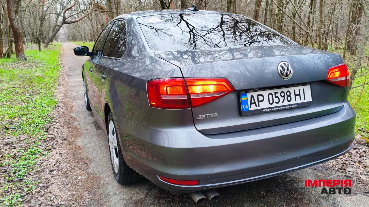 Volkswagen Jetta - фото 19