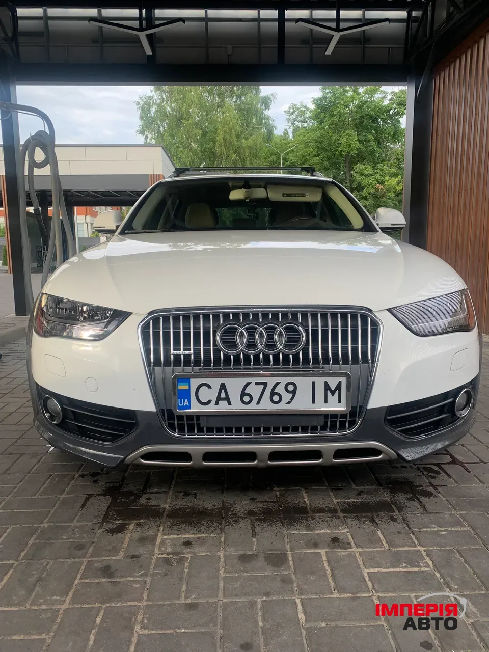 Audi A4 - фото 3