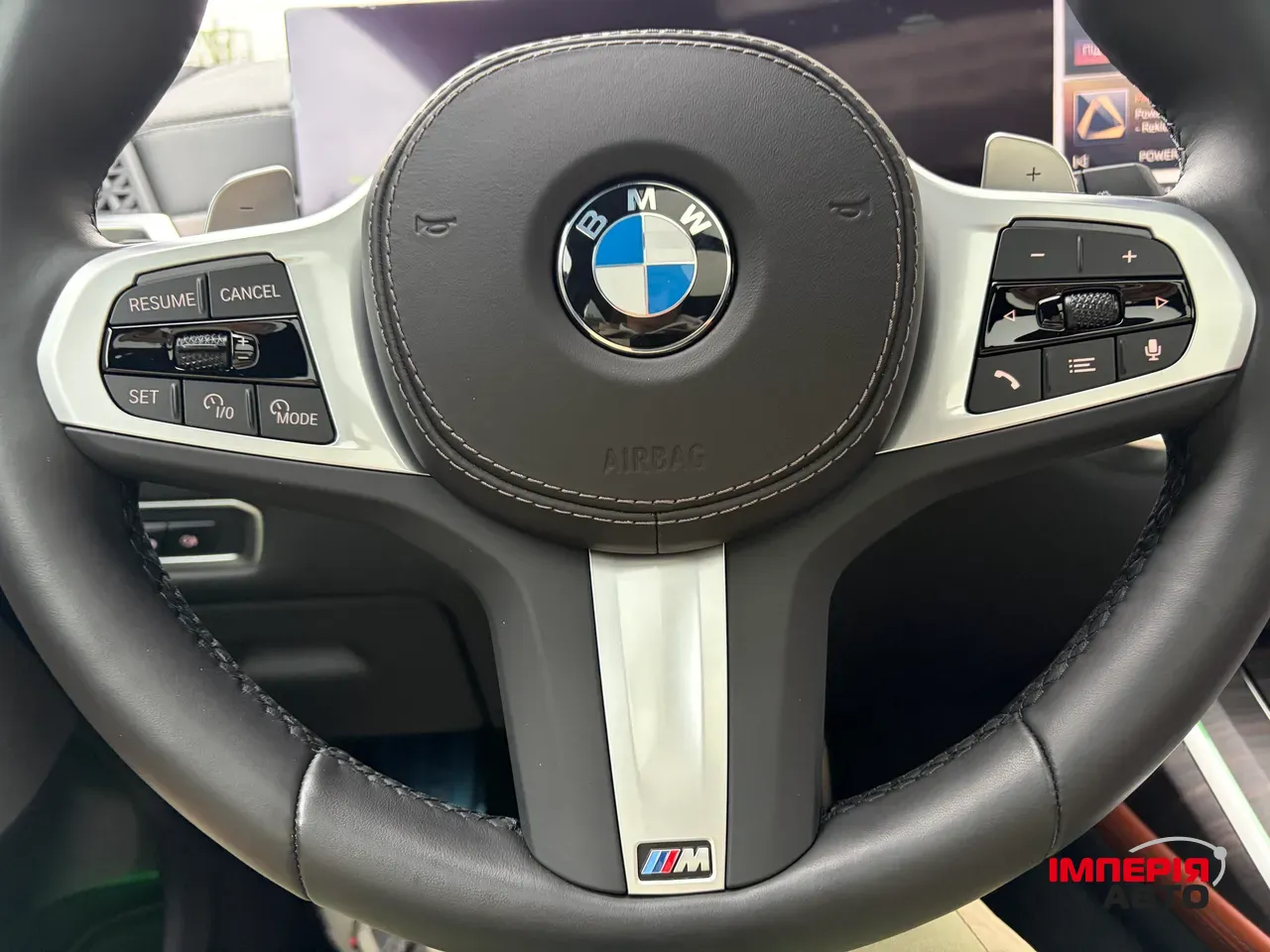 BMW X7 - фото 21