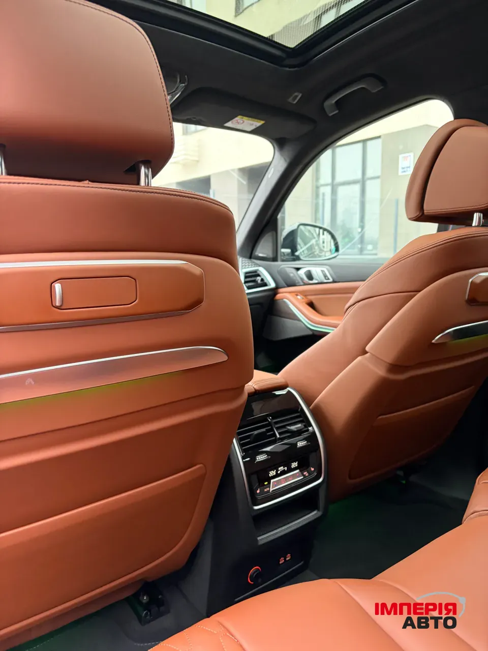 BMW X7 - фото 13