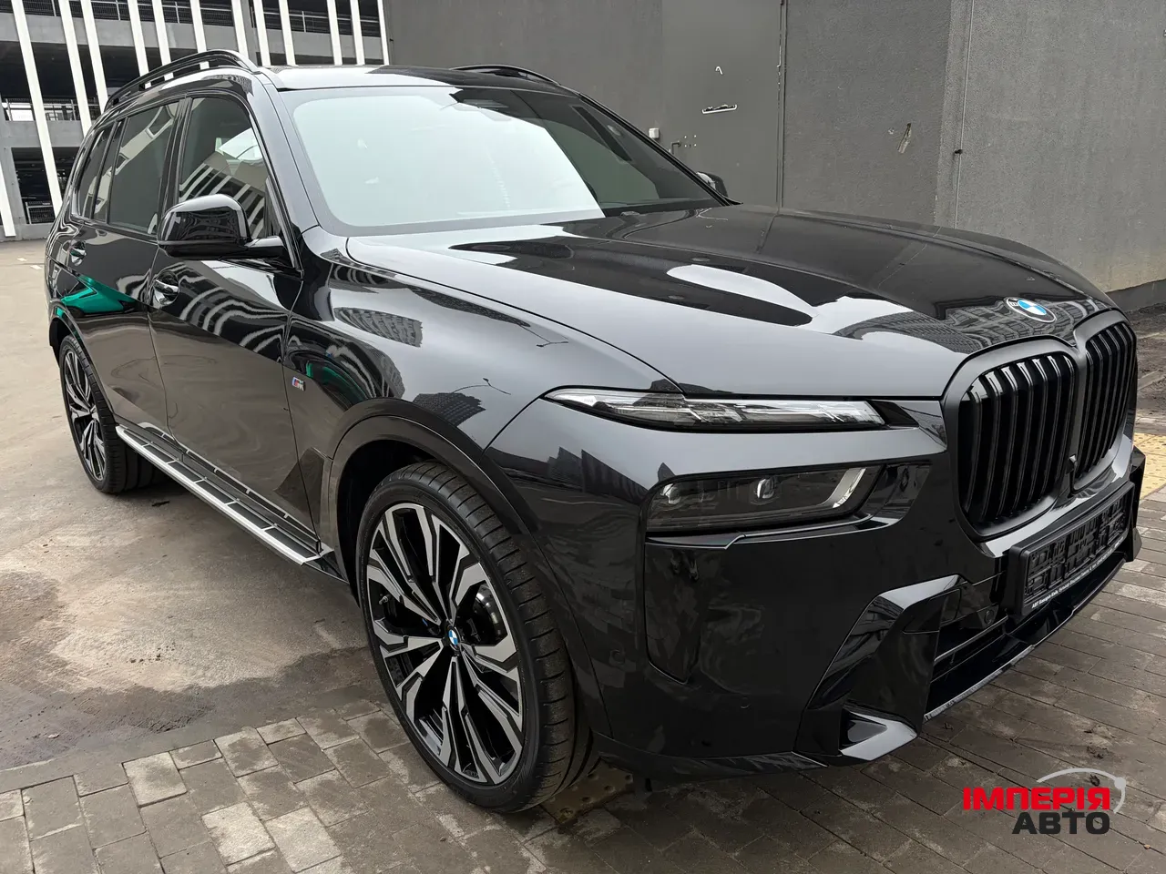 BMW X7 - фото 3